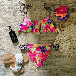 🌸PINK Victoria’s Secret Floral & Leopard Bikini
